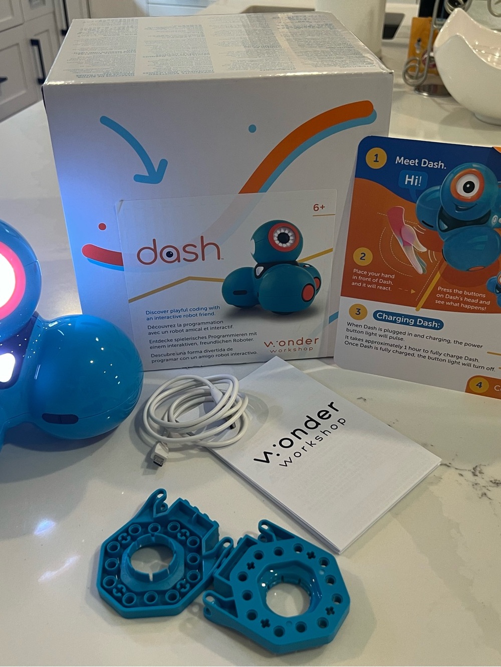 Wondershop Interactive Dash Coding Robot for STEM learning - Teal Blue